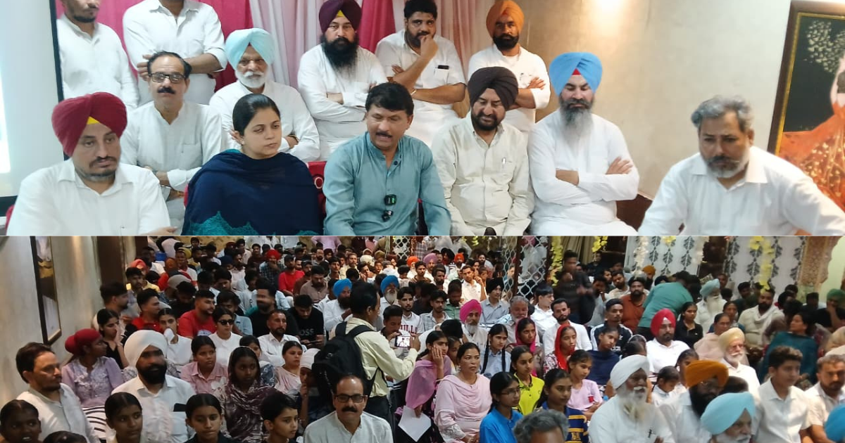 ਮੋਗਾ ਕਾਂਗਰਸ ਨੇ ‘ਵਿਦਿਆਰਥੀਆਂ ਦੀ ਗੂੰਜ’ ਮੁਹਿੰਮ ਦੀ ਤਹਿਤ ਸੈਮੀਨਾਰ ਕਰਵਾਇਆ
