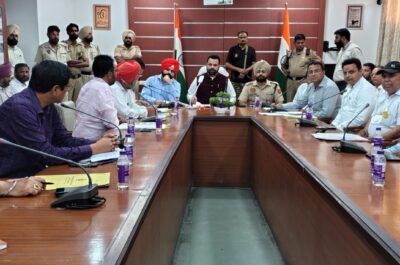 ਪੰਜਾਬ ਰਾਜ ਘੱਟ ਗਿਣਤੀ ਕਮਿਸ਼ਨ ਚੇਅਰਮੈਨ ਜਤਿੰਦਰ ਮਸੀਹ ਗੌਰਵ ਨੇ ਮੋਗਾ ਦੇ ਪ੍ਰਸ਼ਾਸ਼ਨਿਕ ਅਧਿਕਾਰੀਆਂ ਨਾਲ ਕੀਤੀ ਮੀਟਿੰਗ