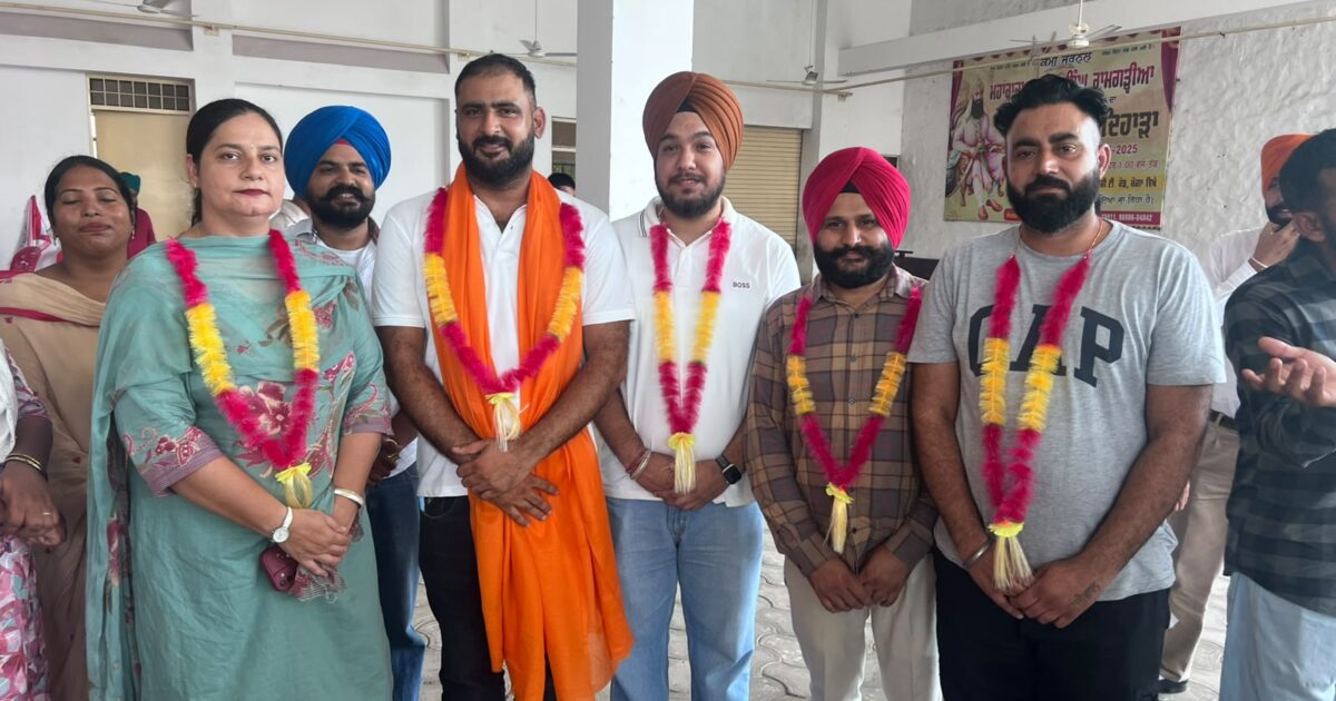 ਫਰਦ ਕੇਂਦਰ ਕੰਪਿਊਟਰ ਆਪਰੇਟਰ ਐਸੋਸੀਏਸ਼ਨ ਦੀ ਮੋਗਾ ਵਿਖੇ ਸਾਂਝੀ ਮੀਟਿੰਗ, ਨਵੀਂ ਜ਼ਿਲ੍ਹਾ ਟੀਮ ਦਾ ਗਠਨ