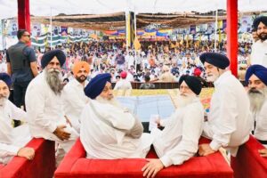 ਮੱਖਣ ਬਰਾੜ ਦੀ ਅਗਵਾਈ ਹੇਠ ਹੋਏ ਵੱਡੇ ਇਕੱਠ ਤੋਂ ਸੁਖਬੀਰ ਬਾਦਲ ਖੁਸ਼