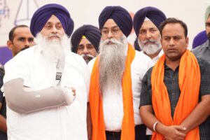 ਦਵਿੰਦਰਜੀਤ ਸਿੰਘ ਲਾਡੀ ਢੋਸ ਦੇ ਜੀਜਾ ਗੁਰਵਿੰਦਰਪਾਲ ਸਿੰਘ ਸੰਧੂ ਅਤੇ ਨਿਸ਼ੂ ਅਗਰਵਾਲ ਸ਼੍ਰੋਮਣੀ ਅਕਾਲੀ ਦਲ ਵਿੱਚ ਸ਼ਾਮਲ