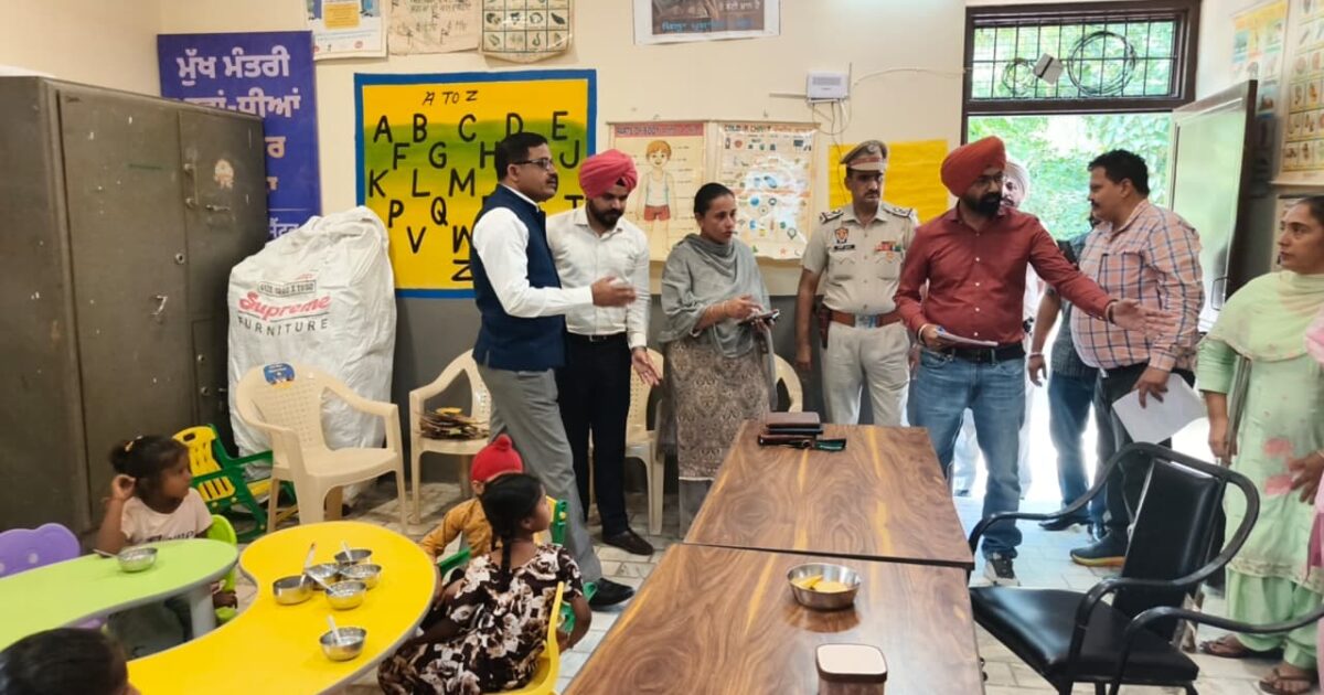 ਵਧੀਕ ਮੁੱਖ ਸਕੱਤਰ ਵੱਲੋਂ ਆਂਗਣਵਾੜੀ ਕੇਂਦਰਾਂ ਦਾ ਦੌਰਾ, ਖਾਮੀਆਂ ਦੂਰ ਕਰਨ ਦੀ ਸਖਤ ਹਦਾਇਤ